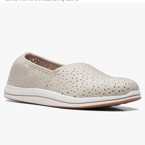 Clarks Cloudstepper Breeze Emily Taupe Slip On Loafer 6